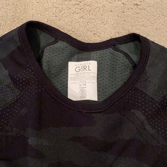 Athleta Girl long sleeve Camo print athletic top - Picture 2 of 5